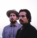 Hermanos Gutiérrez Photo