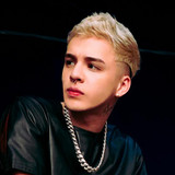 Leo Bash profile