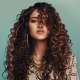 Skylar Stecker profile