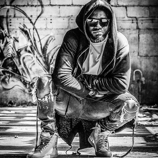 Iboz Photo