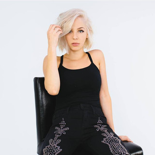 MacKenzie Porter Photo