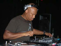 Mike Huckaby Photo