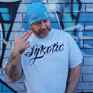 Tee Mac Photo