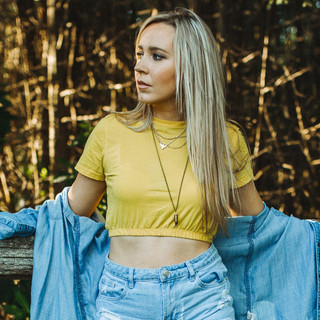 Elyse Saunders Photo