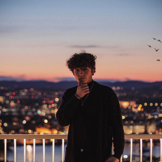 Daniel Owen Photo