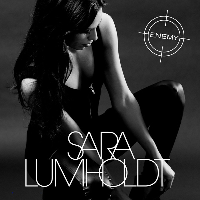 Sara Lumholdt Photo