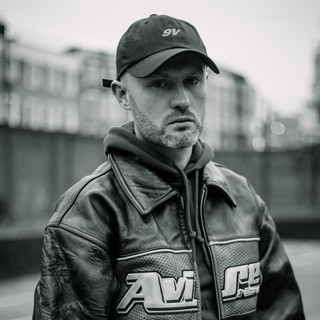 Discarda Photo