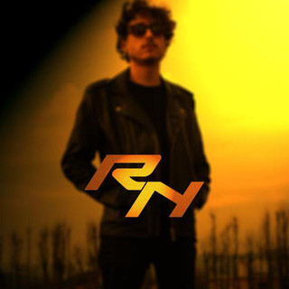 Rezolut Photo