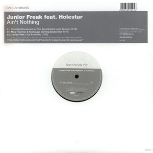 Junior Freak feat. Holestar