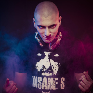 Insane S Photo