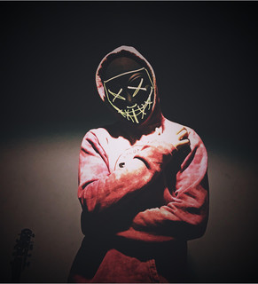Darkly Photo