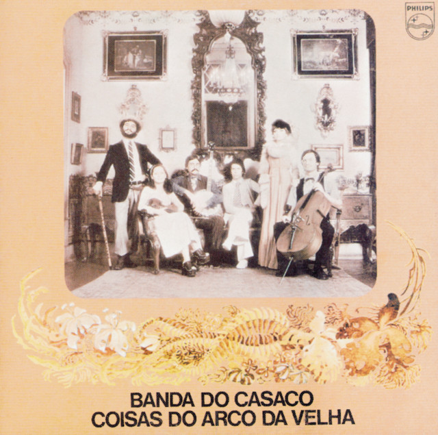 Banda do casaco photo