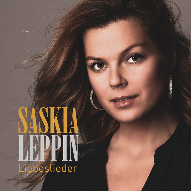 Saskia Leppin Photo