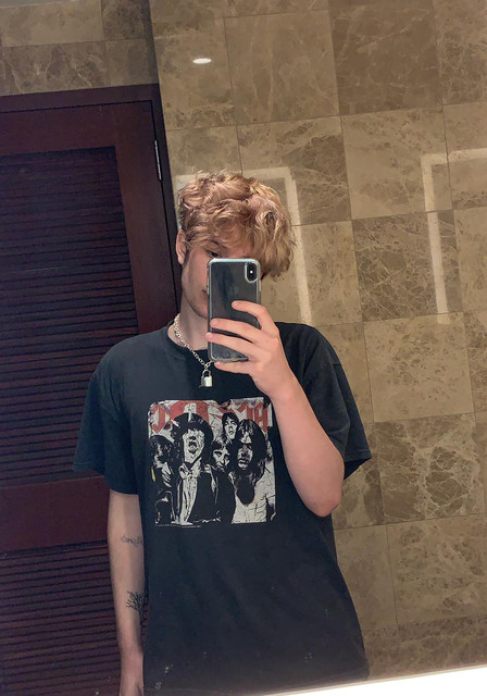 Loser photo
