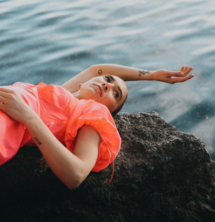 Elin Rigby Photo