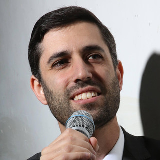 Ari Goldwag Photo