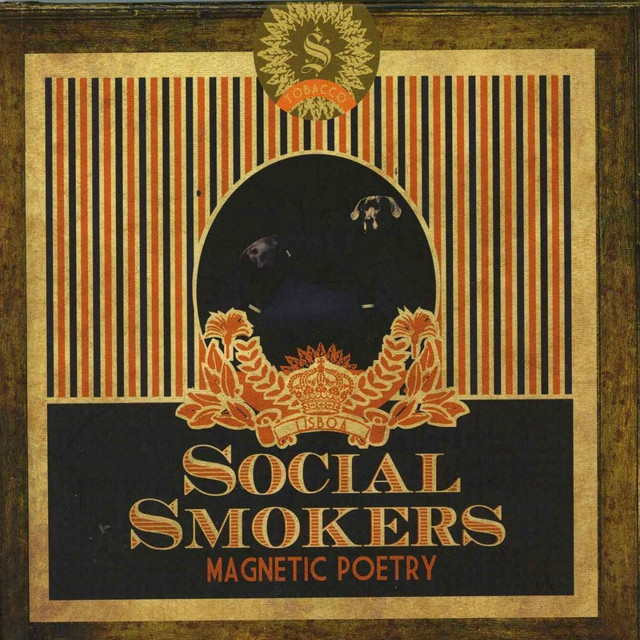 Social Smokers Photo