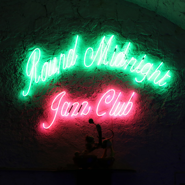 Round Midnight Jazz Club cover