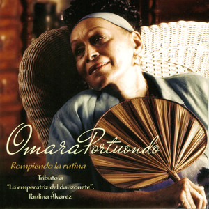 Rompiendo la Rutina. Tributo a "La Emperatriz del Danzonete" Paulina Álvarez album