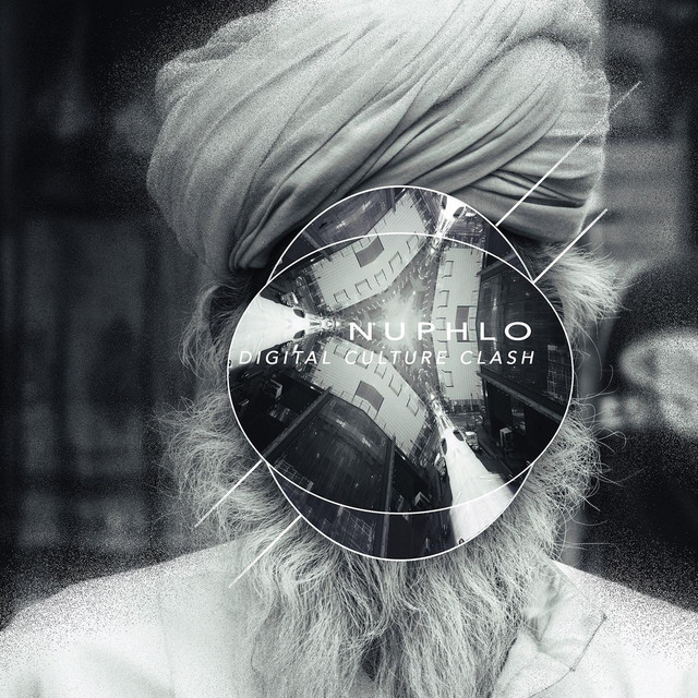 Nuphilo Photo