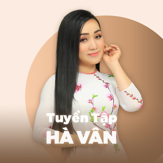 Hà Vân Photo