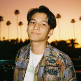 Phum Viphurit profile