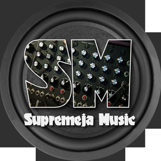 Supreme.ja Photo
