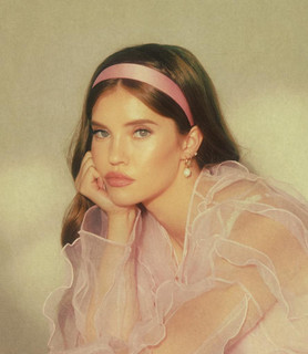 Stela Cole Photo