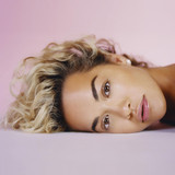 Rita Ora Photo