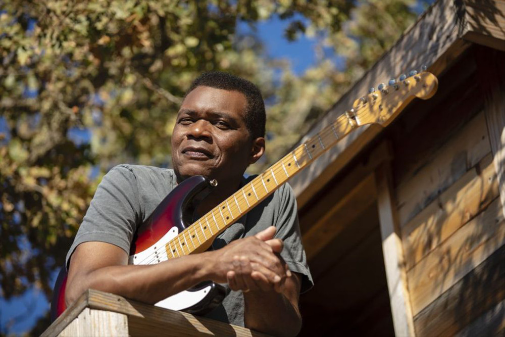 Robert Cray image