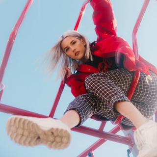 LAOISE Photo