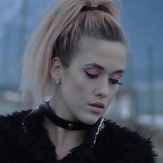 Jaclyn Gee Photo