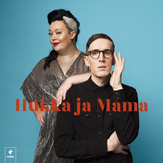 Hukka ja Mama Photo
