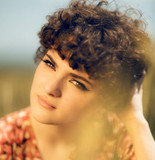 Anne Lukin profile