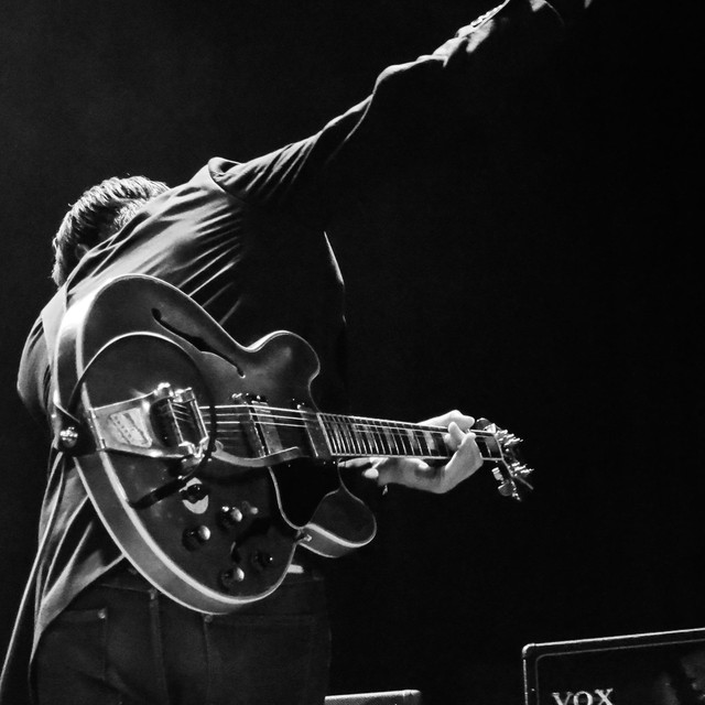 Bernard Butler photo