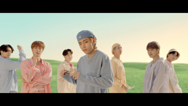Dynamite - song and lyrics by BTS | Spotify