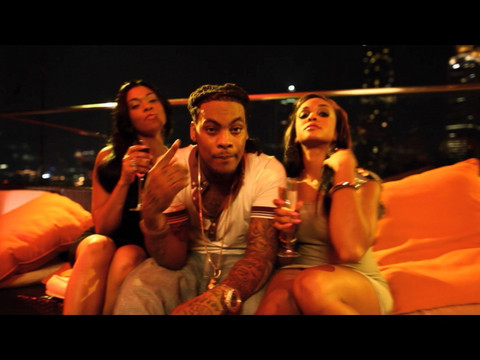 No Hands (feat. Roscoe Dash and Wale) cover art