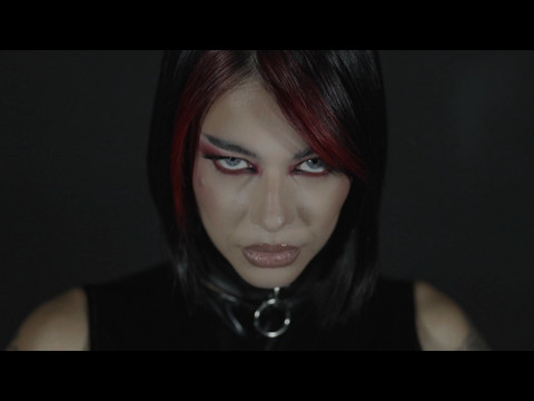 Xina Mora & Selecta