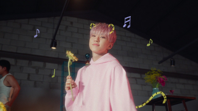 Baby, Honey – música e letra de HOSHI | Spotify