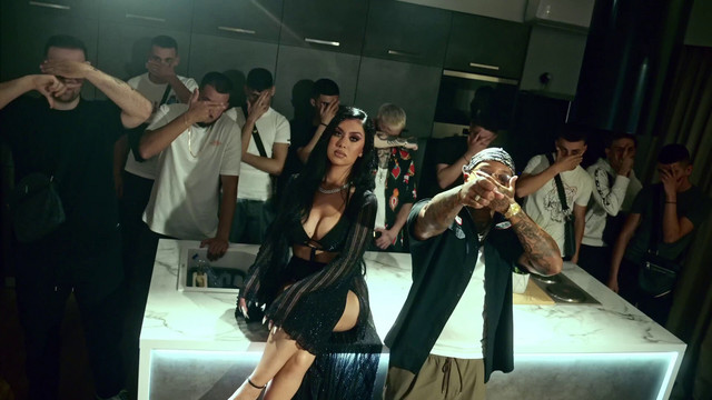 La Vida Loca cover art