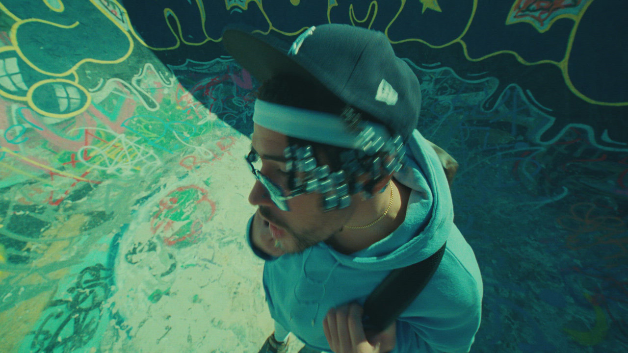 Bad Bunny - YO VISTO ASÍ