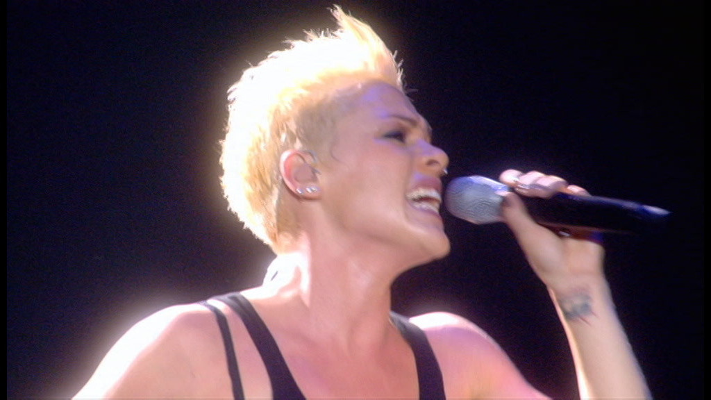 18 Wheeler - from Live from Wembley Arena, London, England