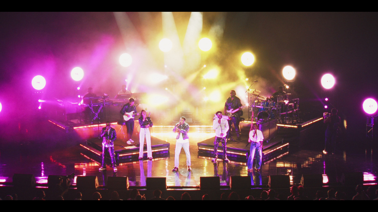 Emoji (Live)