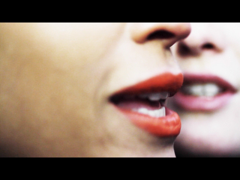 I Love It (feat. Charli XCX)