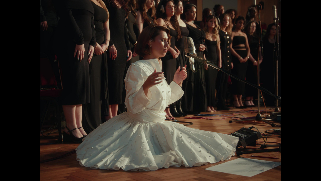 RAYE - I Know You're Hurting.