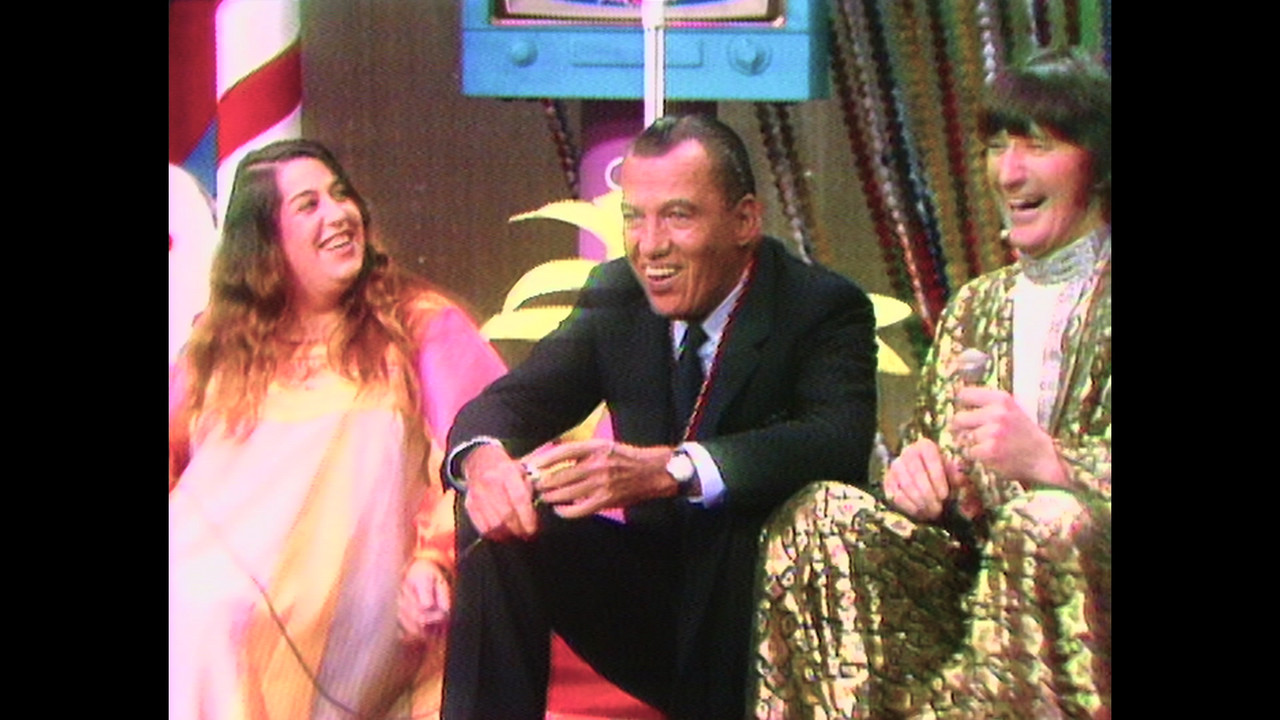 Ed Chats With The Mamas & The Papas Before A Performance - Live On The Ed Sullivan Show, September 24,1967