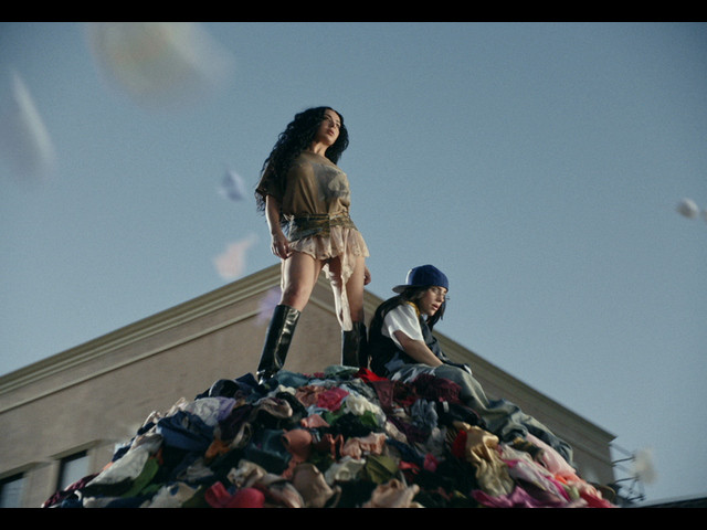 Guess featuring billie eilish
