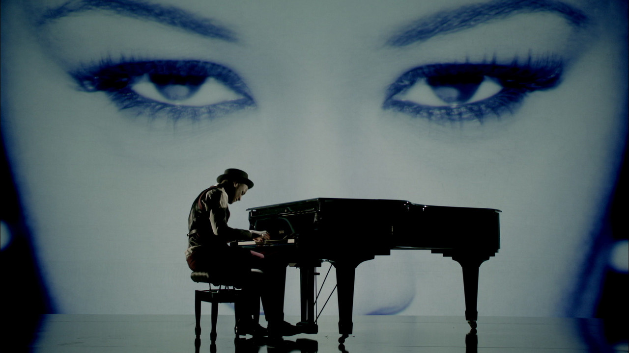 Beneath Your Beautiful (feat. Emeli Sandé)