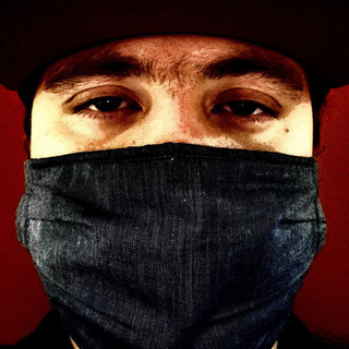 Lumin8 Photo