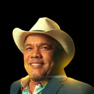 Hector Abraham Photo